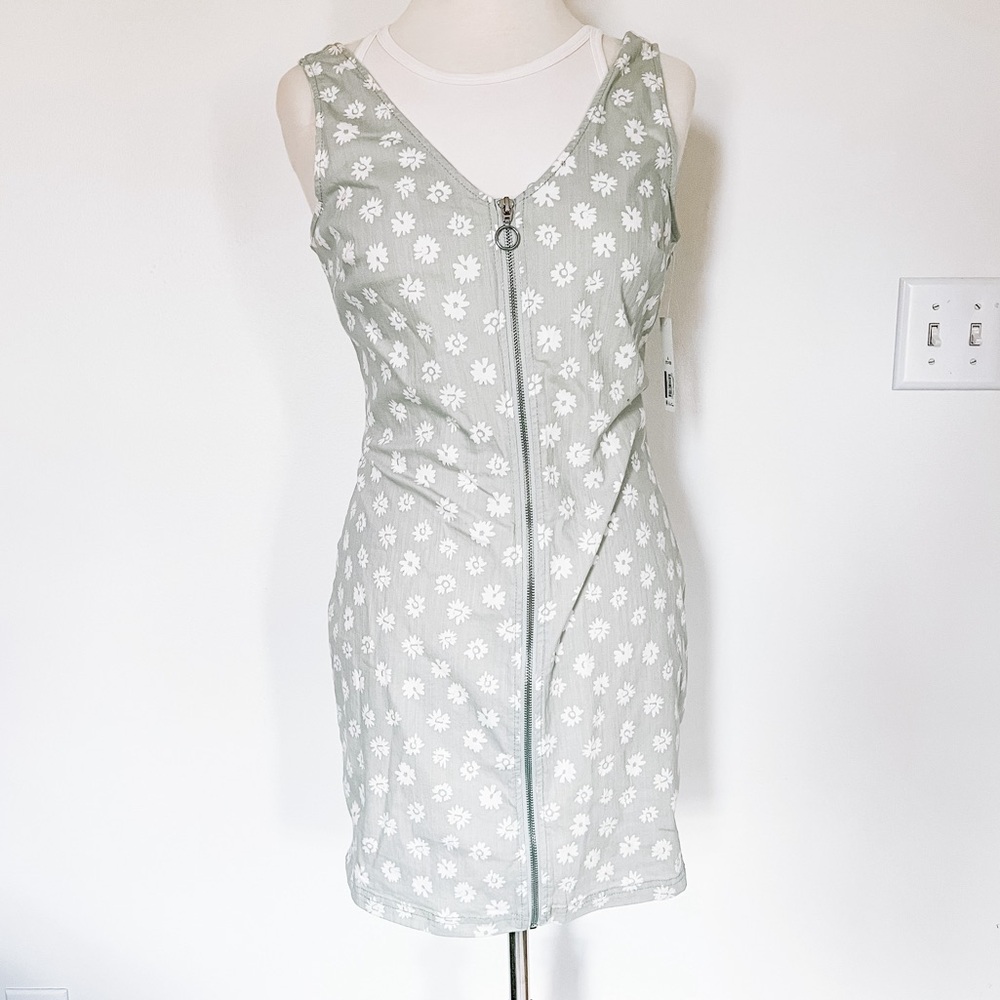 NWT No Boundaries | Green and White All Over Floral Pattern Zip up Mini Dress